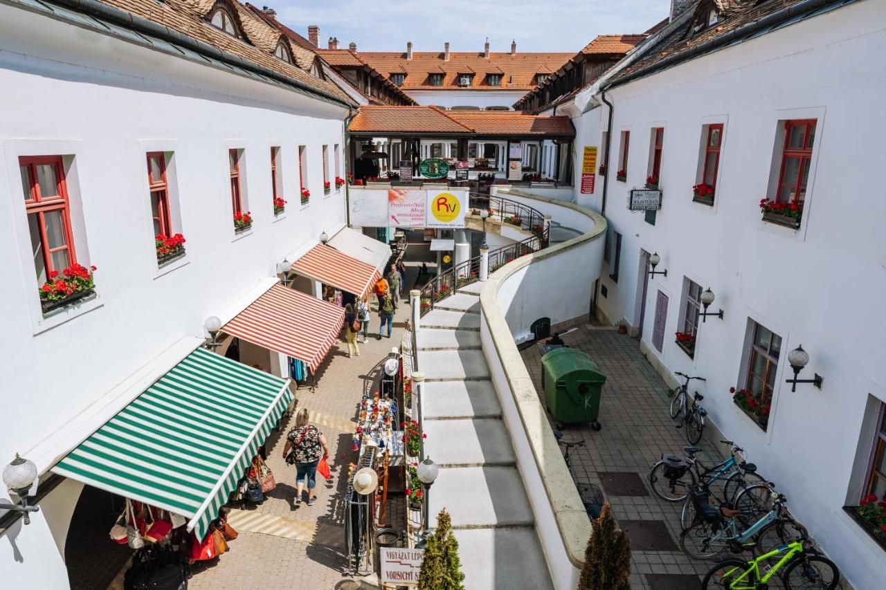 Weissmann Residence Sopron Dış mekan fotoğraf